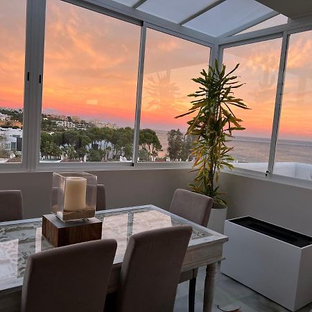 On The Beach - Penthouse On The Mediterranean Estepona Exterior photo