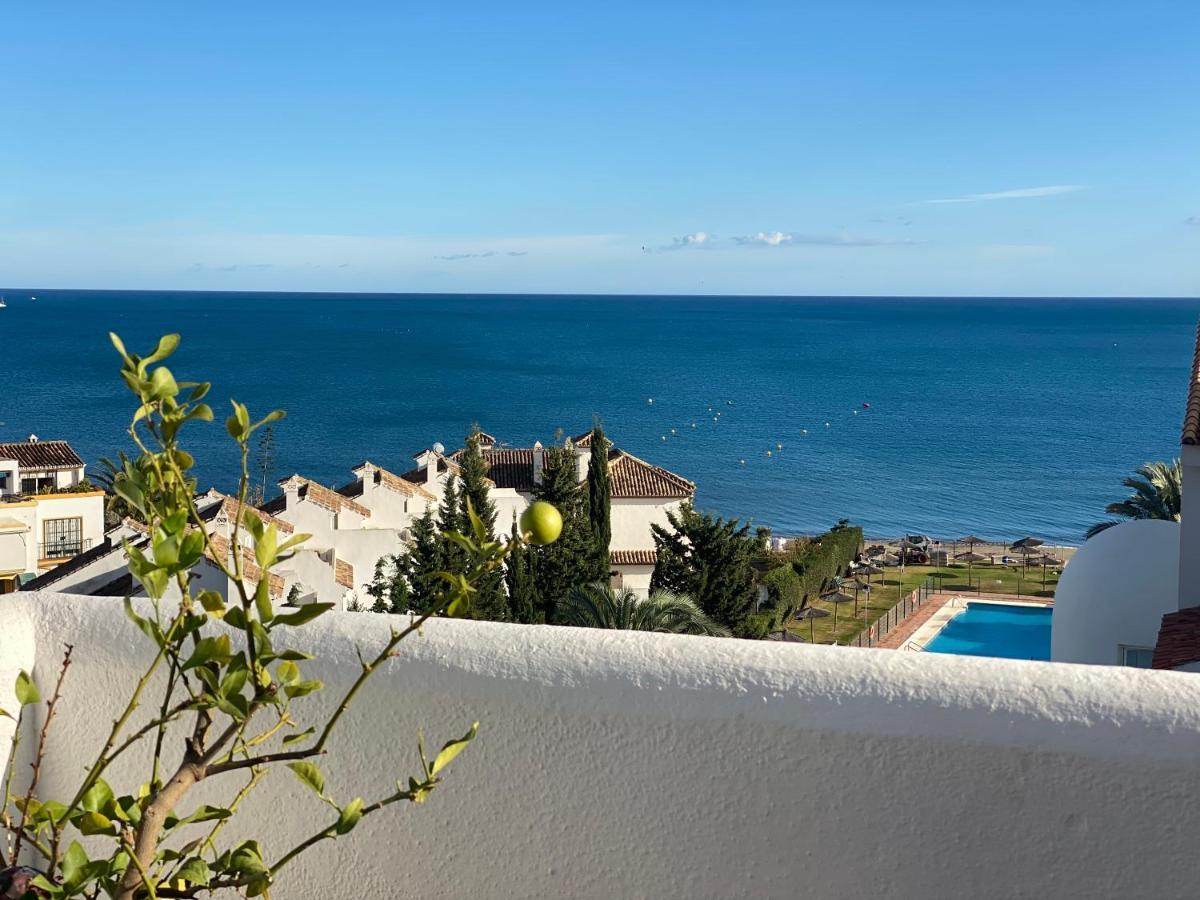 On The Beach - Penthouse On The Mediterranean Estepona Exterior photo
