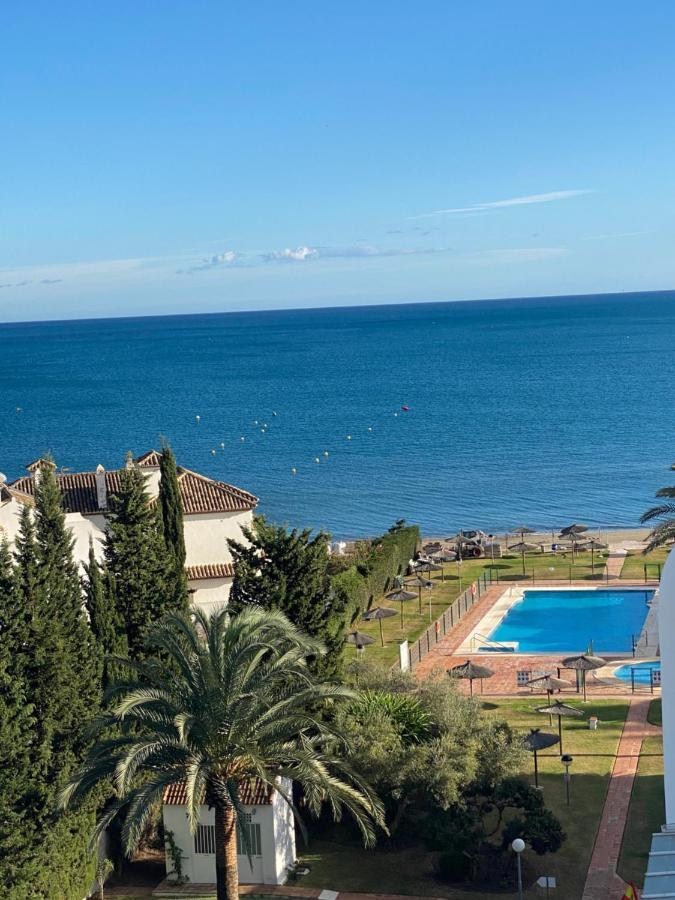 On The Beach - Penthouse On The Mediterranean Estepona Exterior photo